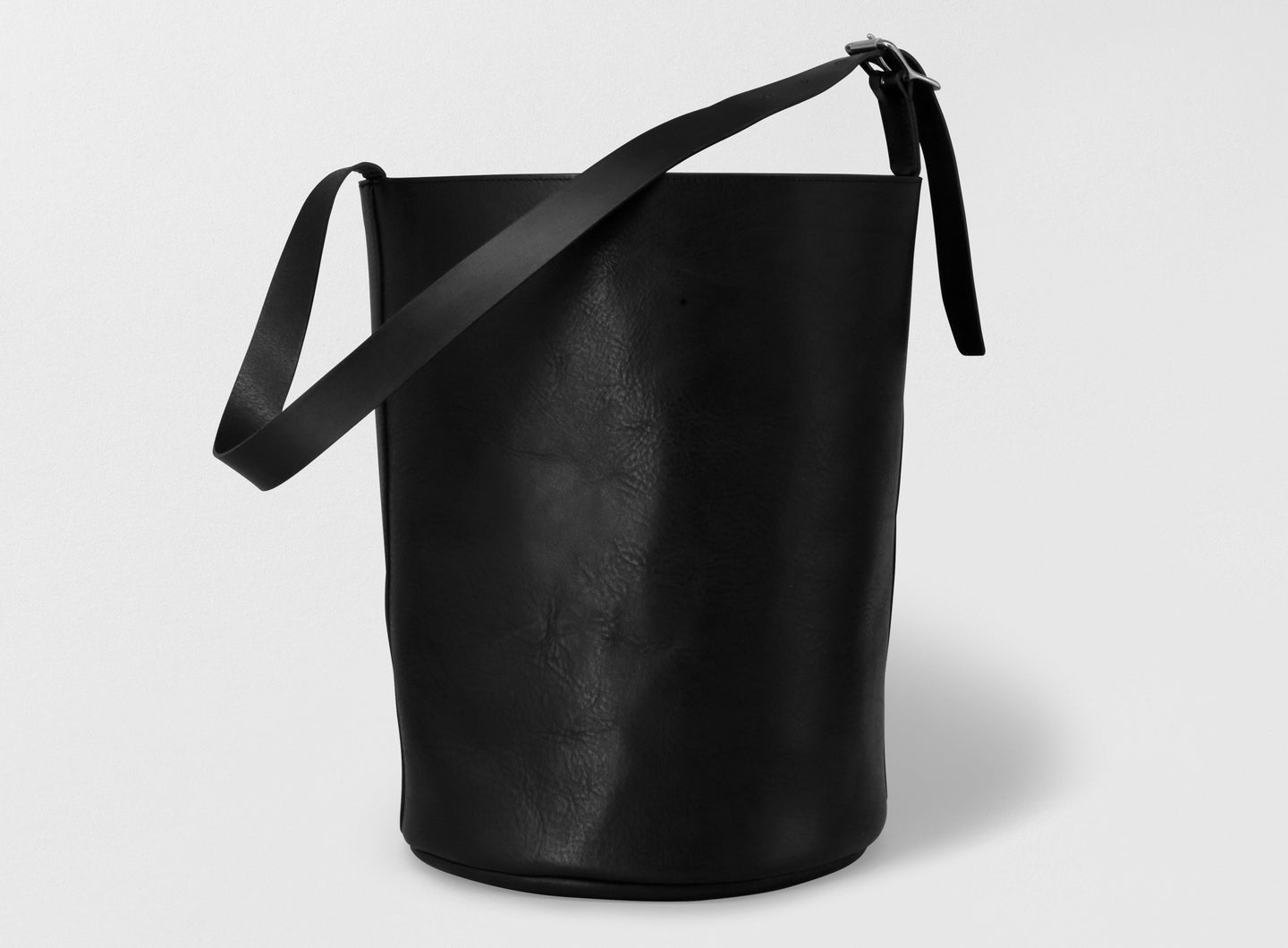 Bucket Bag L