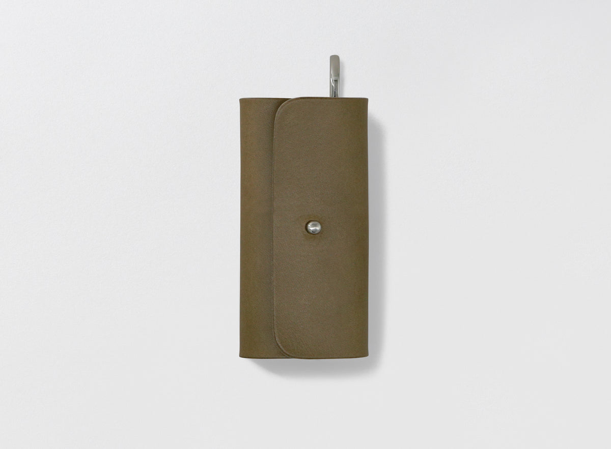 レザーのキーケース REEL（リール）