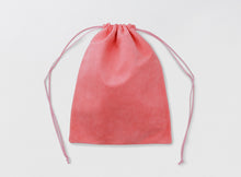 画像をギャラリービューアに読み込む, Suède drawstring bag / New color
