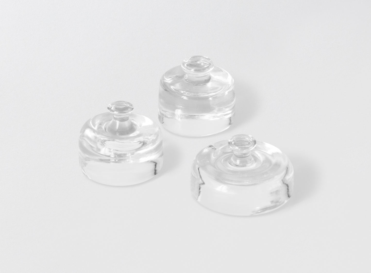 稲葉 知子 - 文鎮